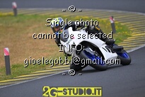 aprilia white